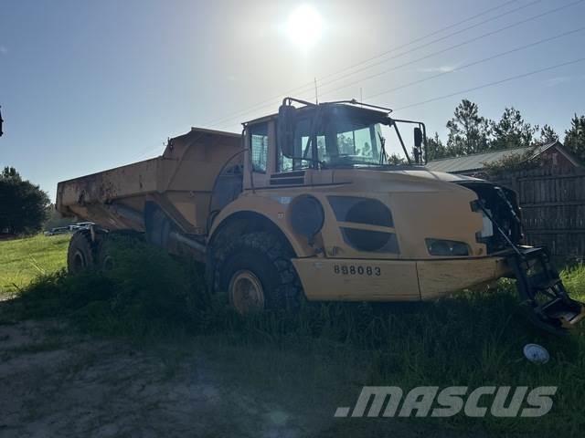 Volvo A35F アーティキュレート式ダンプトラック