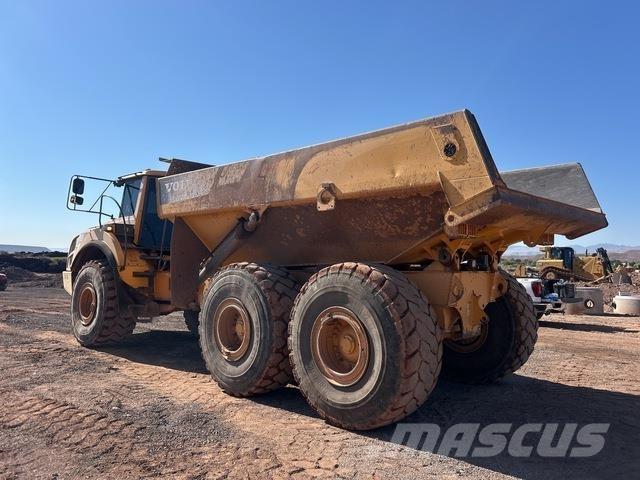 Volvo A35F アーティキュレート式ダンプトラック