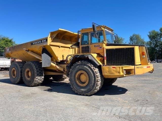 Volvo A40 アーティキュレート式ダンプトラック