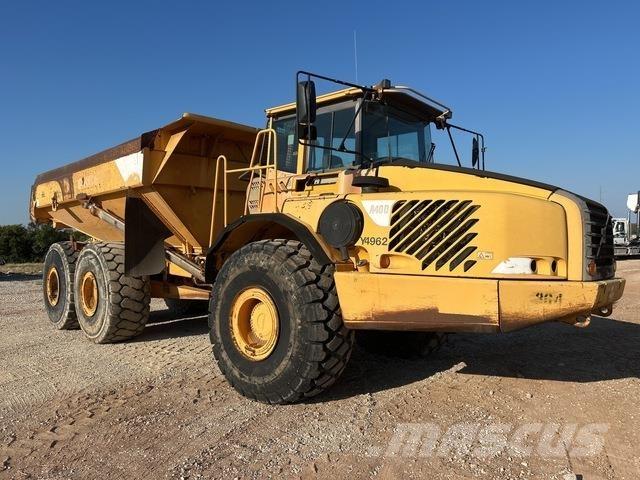Volvo A40D アーティキュレート式ダンプトラック