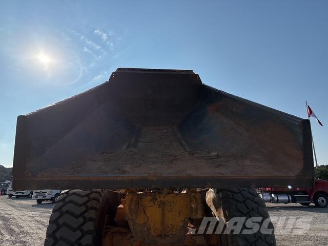 Volvo A40D アーティキュレート式ダンプトラック