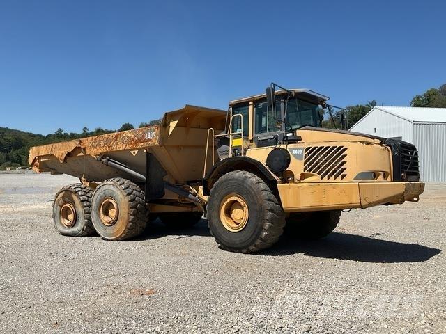 Volvo A40D アーティキュレート式ダンプトラック