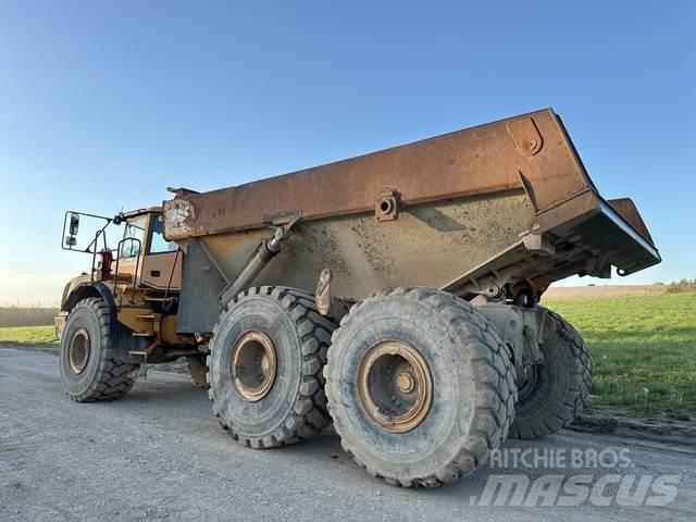 Volvo A40E アーティキュレート式ダンプトラック