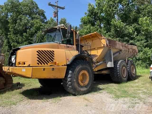 Volvo A40E アーティキュレート式ダンプトラック