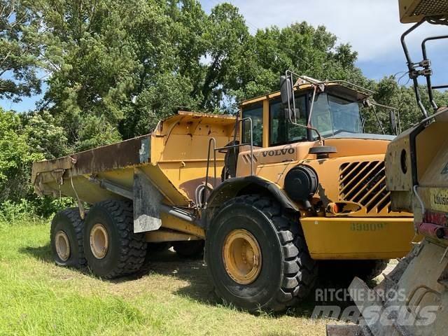 Volvo A40E アーティキュレート式ダンプトラック