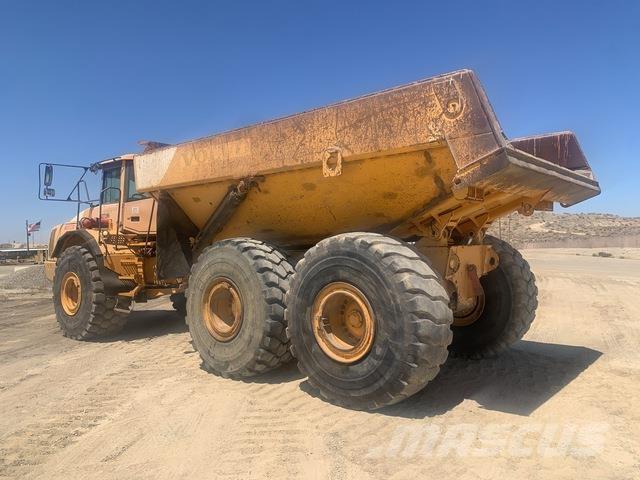 Volvo A40E アーティキュレート式ダンプトラック