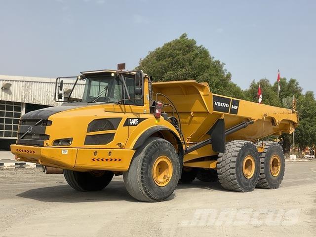 Volvo A40F アーティキュレート式ダンプトラック