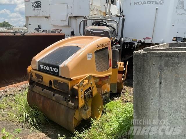 Volvo DD25B タンデムローラ