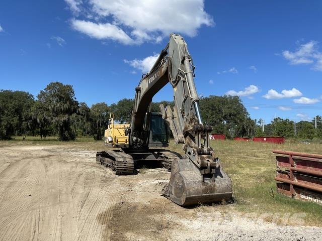 Volvo EC300DL 大型油圧ショベル12t以上（パワーショベル・ユンボ）