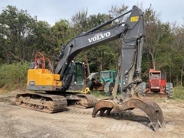 Volvo ECR235EL 大型油圧ショベル12t以上（パワーショベル・ユンボ）