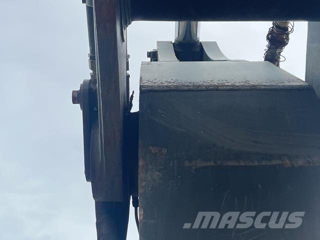Volvo ECR305CL 大型油圧ショベル12t以上（パワーショベル・ユンボ）