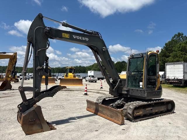 Volvo ECR88D 大型油圧ショベル12t以上（パワーショベル・ユンボ）