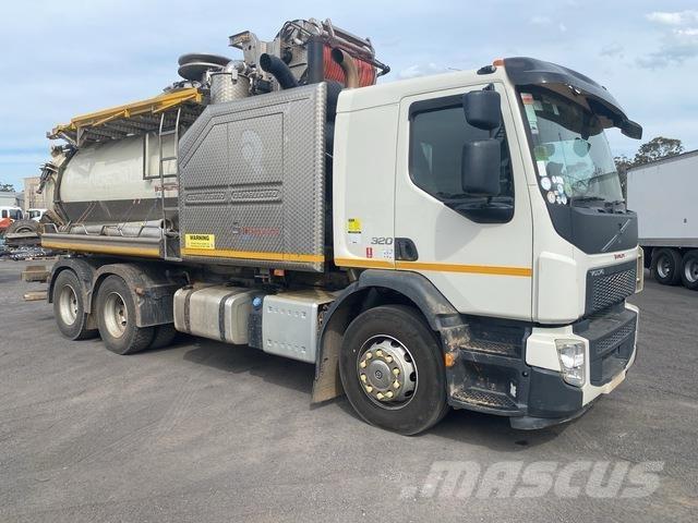 Volvo FE8 コンバイン／バキュームトラック