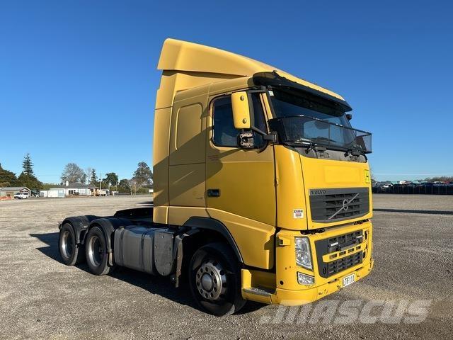 Volvo FH13 中古トラクターヘッド | トレーラーヘッド