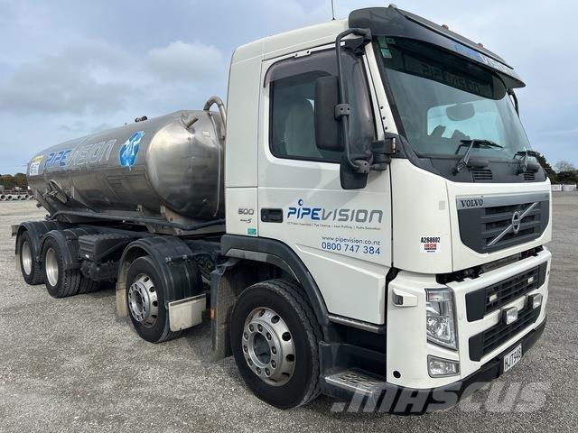 Volvo FM13 給水車