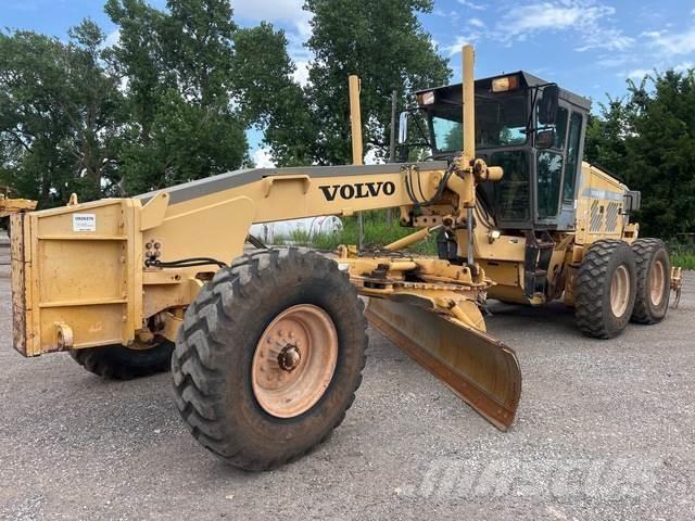 Volvo G720VHP モーターグレーダー
