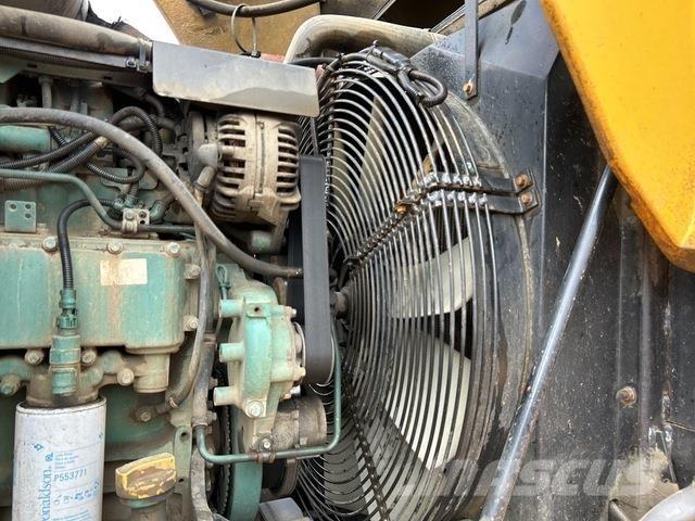 Volvo L120GZ ホイールローダー・タイヤショベル