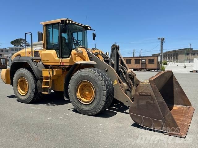 Volvo L120H ホイールローダー・タイヤショベル