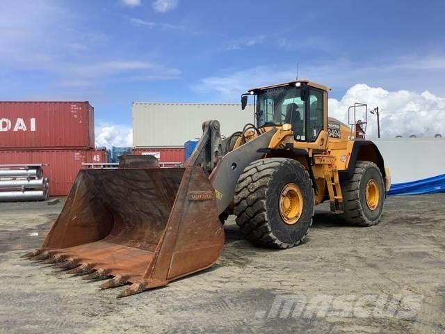 Volvo L220H ホイールローダー・タイヤショベル