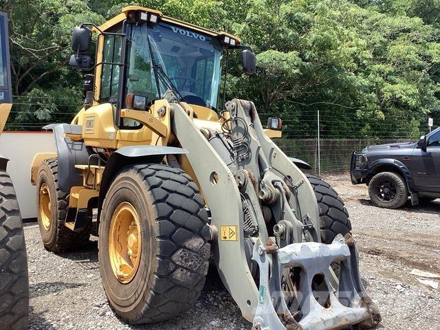 Volvo L90G ホイールローダー・タイヤショベル