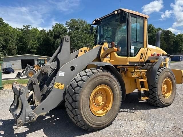 Volvo L90G ホイールローダー・タイヤショベル