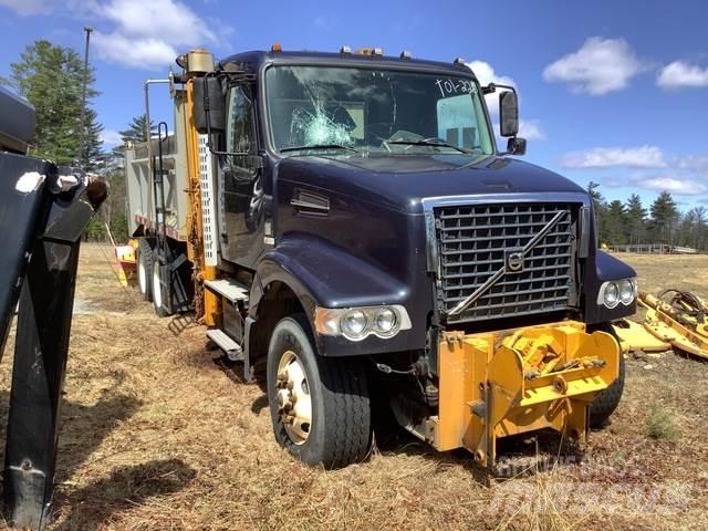 Volvo VHD ダンプ