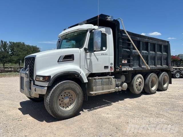 Volvo VHD ダンプ