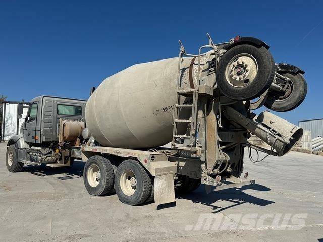 Volvo VHD その他トラック