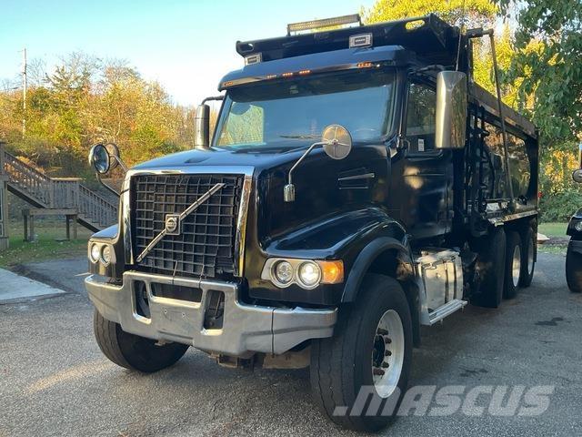 Volvo VHD ダンプ