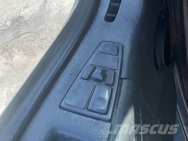 Volvo VHD104F その他トラック