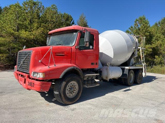 Volvo VHD64B その他トラック