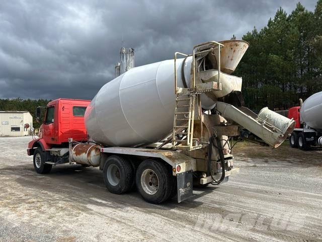 Volvo VHD64B その他トラック