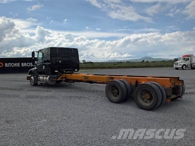Volvo VHD64F キャビン及び内装