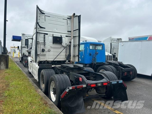 Volvo VNL64T 中古トラクターヘッド | トレーラーヘッド