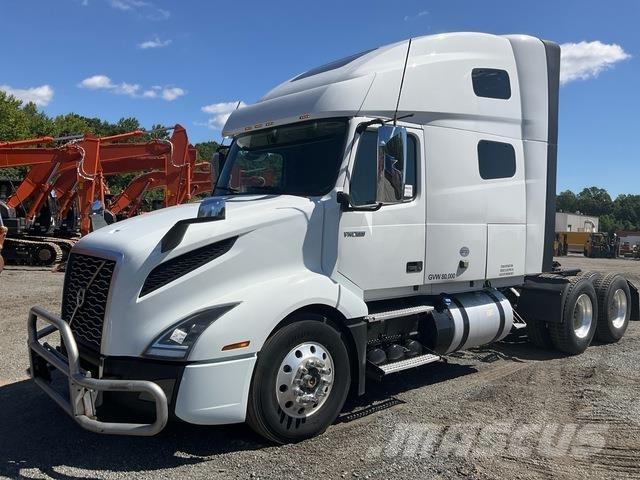 Volvo VNL760 中古トラクターヘッド | トレーラーヘッド