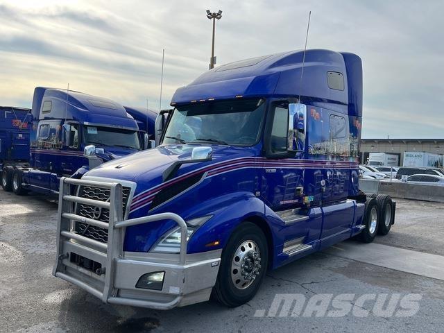 Volvo VNL760 中古トラクターヘッド | トレーラーヘッド