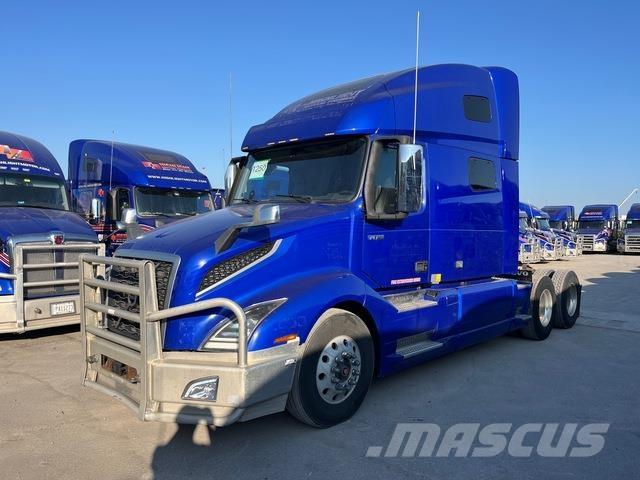 Volvo VNL760 中古トラクターヘッド | トレーラーヘッド