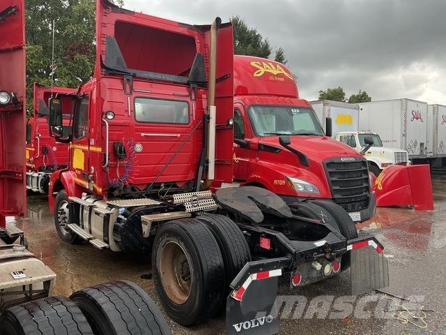 Volvo VNM 中古トラクターヘッド | トレーラーヘッド
