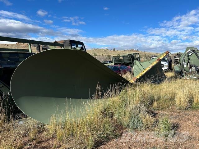  Wausau WRO10 スノーブレードとプラウ