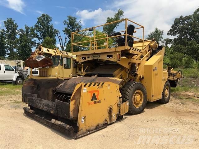 Weiler E1250B アスファルトディストリビューター