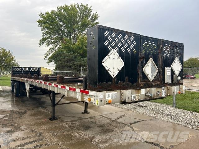 Wilson CF-900 フラットベッド／ドロップサイドトレーラー