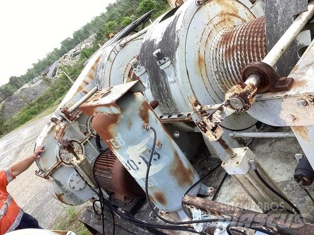  Winch ウインチ