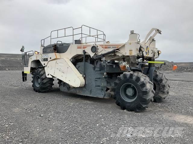 Wirtgen 2400 ソイルコンパクター