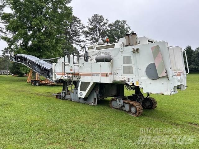 Wirtgen W1900 アスファルトコールドミリングマシーン