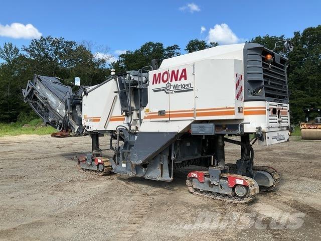 Wirtgen W200 アスファルトコールドミリングマシーン