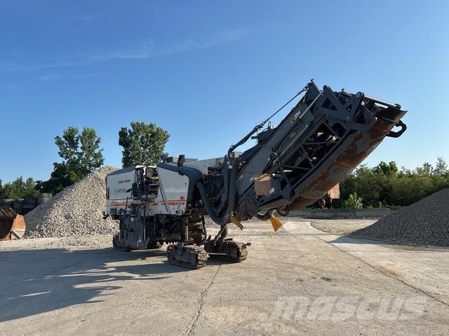 Wirtgen W210i アスファルトコールドミリングマシーン