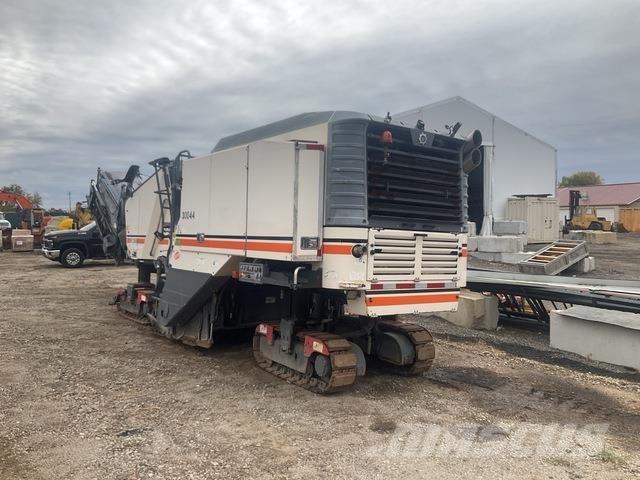 Wirtgen W210i アスファルトコールドミリングマシーン