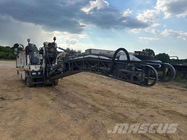 Wirtgen W50DCi アスファルトコールドミリングマシーン
