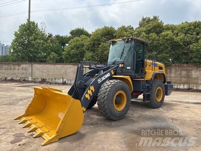 XCMG 938U ホイールローダー・タイヤショベル