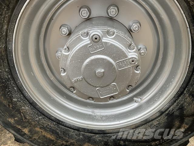 XCMG GTBZ32S ブームリフト　直伸型